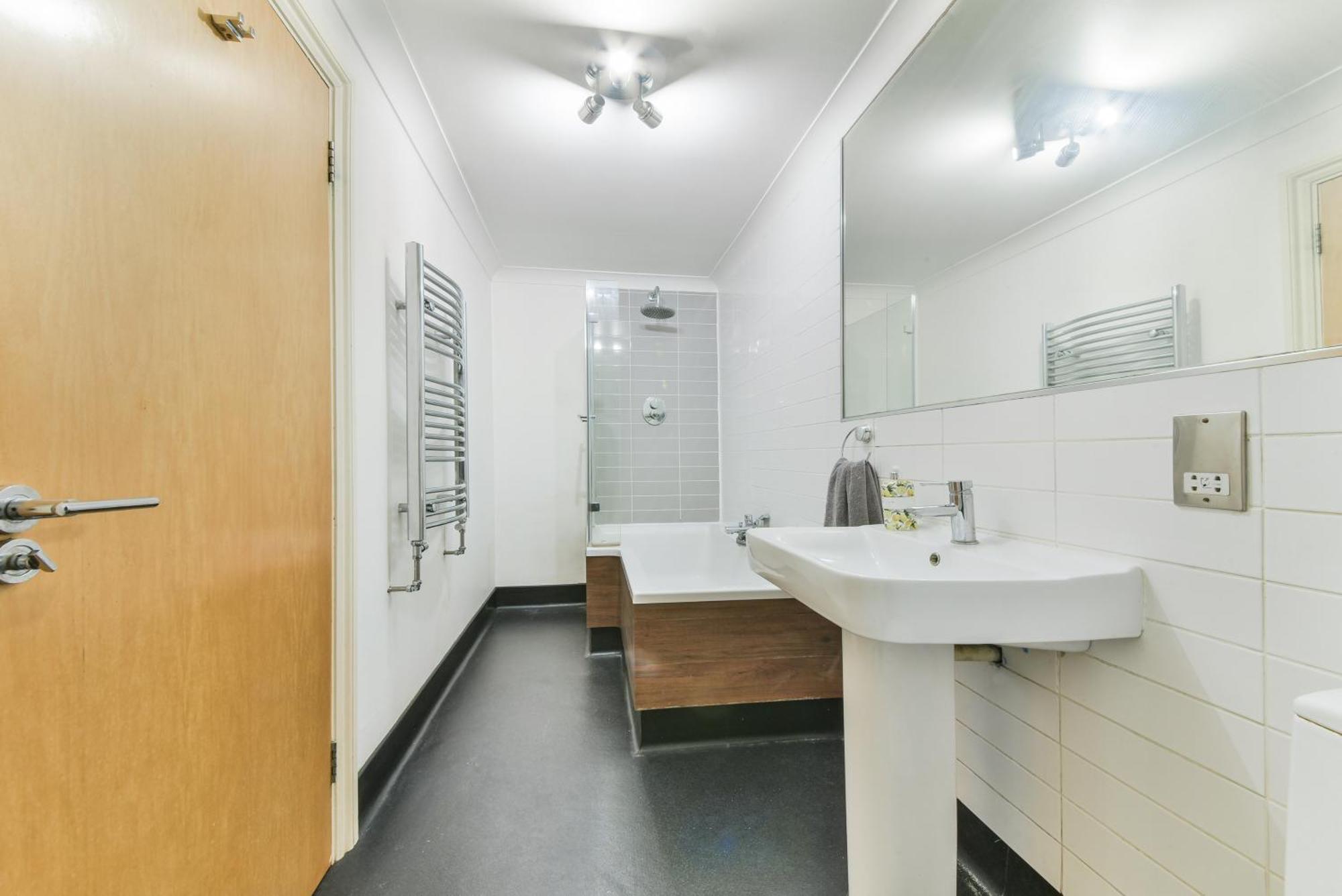 Fantastic Central Line City-pad! Apartamento